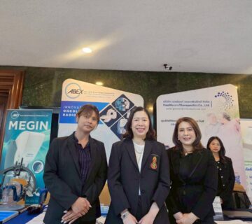 LINE ALBUM RCNST 2026 260304 13 0 360x320